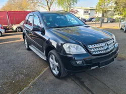 Schwarz Gebraucht 2008 Mercedes ML280 SUV | 7.999 € (Fairer Preis)