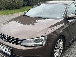 Braun Gebraucht 2011 VW Jetta Comfortline Limousine | 4.200 € (Fairer Preis)