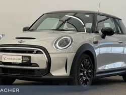 White silver Gebraucht 2022 Mini Cooper SE Classic Kleinwagen | 18.990 € (Fairer Preis)
