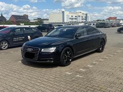 Schwarz Gebraucht 2015 Audi A8L Limousine | 29.000 € (Etwas zu teuer)
