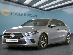 Silber Gebraucht 2022 Mercedes A180 Limousine | 23.899 € (Fairer Preis)