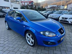 Blau Gebraucht 2011 Seat Leon Sport Limousine | 5.990 € (Etwas zu teuer)