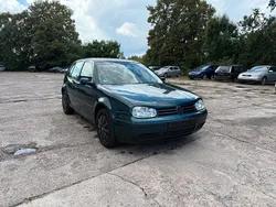 Grün Gebraucht 2002 VW Golf IV Kleinwagen | 1.500 € (Fairer Preis)