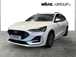 Weiß Neu 2025 Ford Focus ST-Line Kombi | 33.990 € (Teuer)