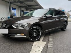Braun Gebraucht 2015 VW Passat Kombi | 12.500 € (Guter Preis)