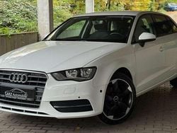 Ibisweiss Gebraucht 2016 Audi A3 Attraction Kleinwagen | 7.400 € (Teuer)