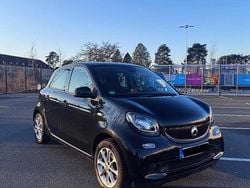 Schwarz Gebraucht 2015 Smart ForFour Kleinwagen | 8.200 € (Guter Preis)
