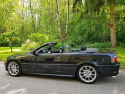 Schwarz Gebraucht 2005 BMW 320 Cabriolet M Sport Cabrio | 6.600 € (Fairer Preis)