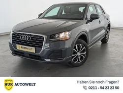 Grau Gebraucht 2019 Audi Q2 Basis SUV | 18.160 € (Guter Preis)