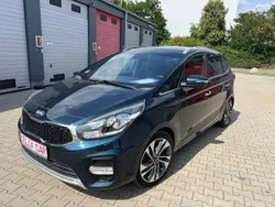 Mysterious blue Gebraucht 2017 Kia Carens Spirit Van / Kleinbus | 14.590 € (Fairer Preis)