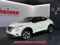 Weiß Gebraucht 2024 Nissan Juke Acenta SUV | 16.399 € (Guter Preis)