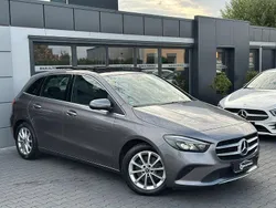 Grau Gebraucht 2019 Mercedes B220 Progressive Van / Kleinbus | 23.890 € (Fairer Preis)