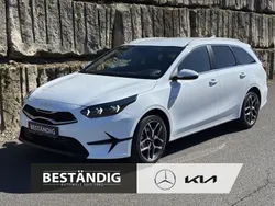 Carraraweiss Neu 2025 Kia Ceed Sportswagon Style Kombi | 24.980 € (Guter Preis)