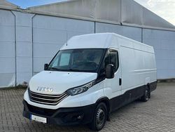 Weiß Gebraucht 2022 Iveco Daily Van | 33.900 €