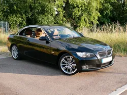 Schwarz Gebraucht 2007 BMW 325 Cabriolet Performance Cabrio | 6.990 € (Superpreis)