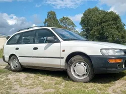 Weiß Gebraucht 1994 Toyota Corolla Kombi | 1.800 €