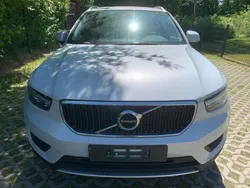 Silber Gebraucht 2020 Volvo XC40 Momentum SUV | 22.750 € (Fairer Preis)