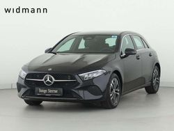 Metalliclack kosmosschwarz Gebraucht 2024 Mercedes A180 Advanced Limousine | 26.390 € (Fairer Preis)