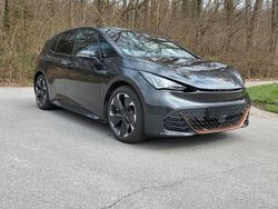 Grün Gebraucht 2023 Cupra Born Kleinwagen | 26.300 € (Superpreis)