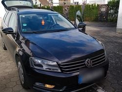 Braun Gebraucht 2011 VW Passat Kombi | 6.755 € (Fairer Preis)