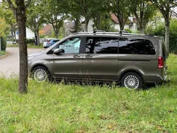 Mercedes V250