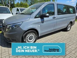 Grau Gebraucht 2021 Mercedes Vito Van / Kleinbus | 25.585 € (Fairer Preis)