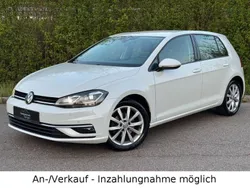 Weiß Gebraucht 2017 VW Golf VII Highline Limousine | 13.990 € (Fairer Preis)