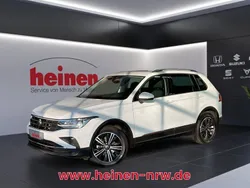 Weiß Gebraucht 2022 VW Tiguan Active SUV | 24.579 € (Guter Preis)