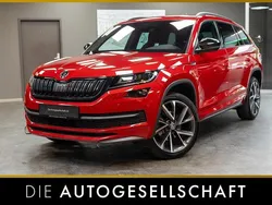 Velvet rot metallic Gebraucht 2018 Skoda Kodiaq SportLine SUV | 25.490 € (Fairer Preis)
