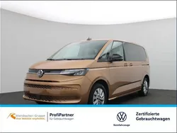Braun Gebraucht 2024 VW Multivan Life Van / Kleinbus | 49.990 € (Superpreis)