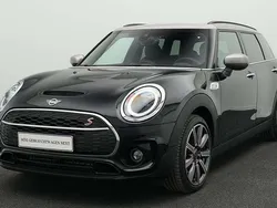 Schwarz Gebraucht 2024 Mini Cooper S Clubman Kombi | 30.708 € (Superpreis)