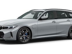 Grau Gebraucht 2025 BMW 330e Comfort Edition Kombi | 51.190 € (Teuer)