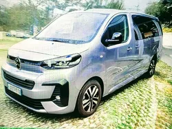 Grau Gebraucht 2024 Citroën Spacetourer Van | 37.600 € (Etwas zu teuer)