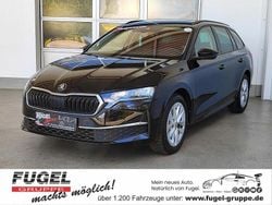 Schwarzmagic perleffekt Gebraucht 2024 Skoda Octavia Kombi | 26.929 € (Superpreis)