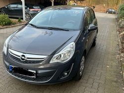 Grau Gebraucht 2013 Opel Corsa Active Limousine | 4.500 € (Fairer Preis)