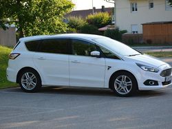 Weiß Gebraucht 2016 Ford S-MAX S Van / Kleinbus | 14.900 € (Fairer Preis)