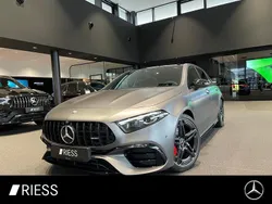 Grau Gebraucht 2025 Mercedes A45 AMG AMG Limousine | 69.950 €