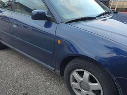 Blau Gebraucht 1999 Audi A3 Ambition Limousine | 8.000 €