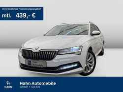 Weiß Gebraucht 2022 Skoda Superb Style Kombi | 33.930 € (Etwas zu teuer)
