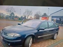 Schwarz Gebraucht 2006 Renault Laguna GrandTour Exception Kombi | 2.600 € (Fairer Preis)