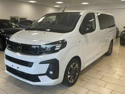 Weiß Gebraucht 2024 Opel Zafira Life Edition Van / Kleinbus | 31.500 € (Superpreis)