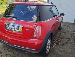 Rot Gebraucht 2006 Mini ONE Kleinwagen | 2.200 € (Guter Preis)