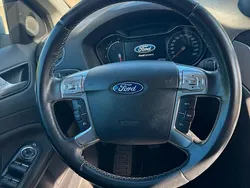 Silber Gebraucht 2014 Ford Mondeo Kombi | 3.900 €