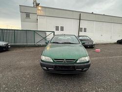 Grün Gebraucht 1997 Citroën Xsara Limousine | 500 € (Fairer Preis)