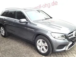 Selenitgrau Gebraucht 2016 Mercedes GLC250 Exclusive SUV | 26.870 € (Fairer Preis)