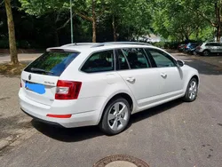 Weiß Gebraucht 2014 Skoda Octavia Elegance Kombi | 10.490 € (Etwas zu teuer)