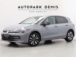 Grau Gebraucht 2024 VW Golf VIII Goal Limousine | 26.985 €