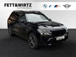 Saphirschwarz metallic Gebraucht 2024 BMW X7 M Sport SUV | 88.800 €