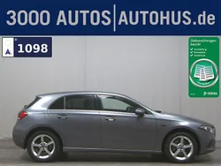 Grau Gebraucht 2020 Mercedes A250 Progressive Limousine | 17.980 € (Superpreis)