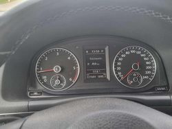 Grau Gebraucht 2011 VW Touran Van / Kleinbus | 7.500 € (Fairer Preis)